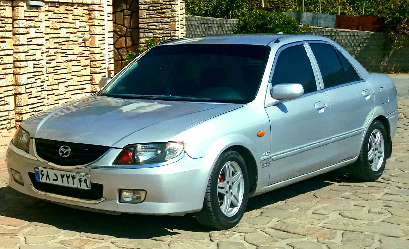 مزدا، 323، دنده ای